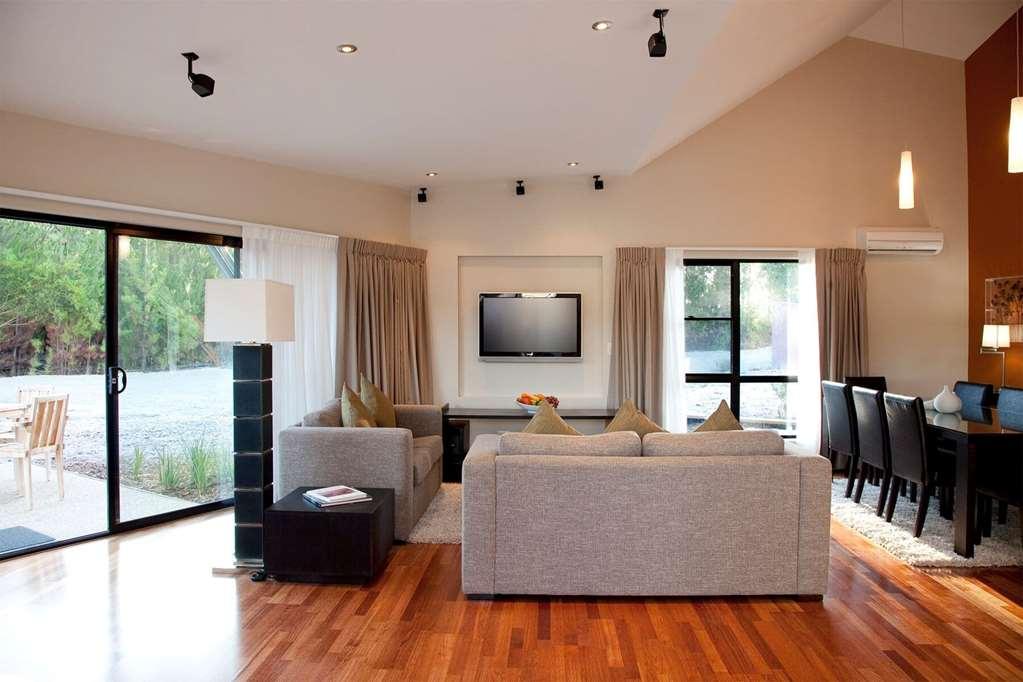 Club Wyndham Seven Mile Beach, Trademark Collection By Wyndham Cambridge Room photo